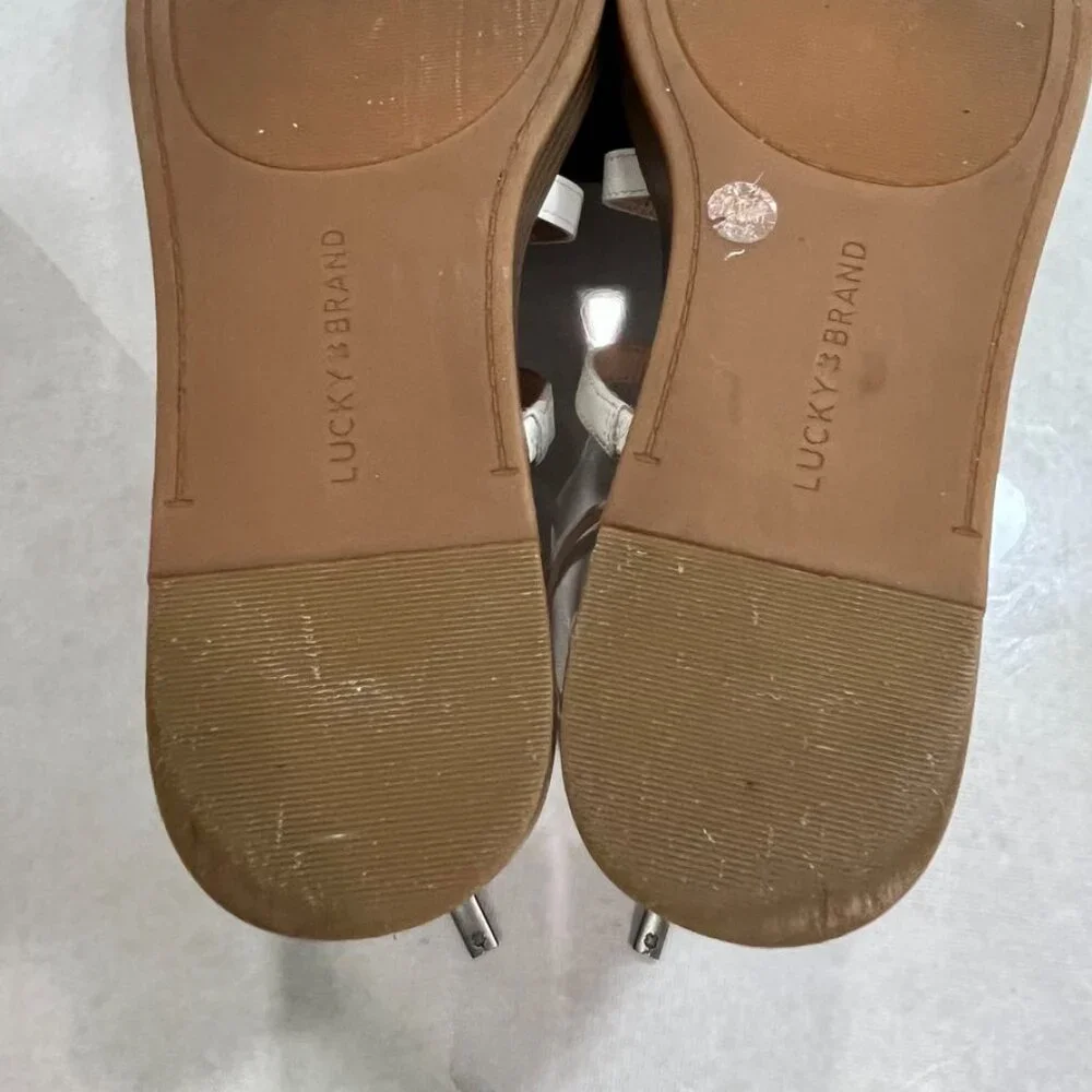 Lucky Brand LK-Elian Leather Strappy Sandals T-Strap White 6.5